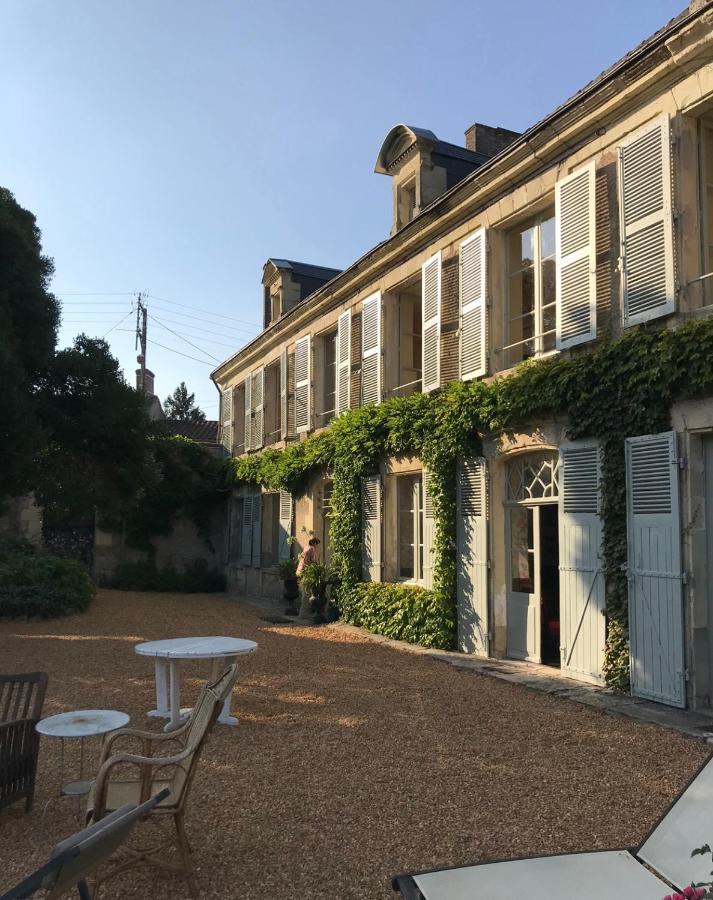 Chambres D'Hotes Le Clos De Bonneval Saint-Jean-de-Thouars Esterno foto