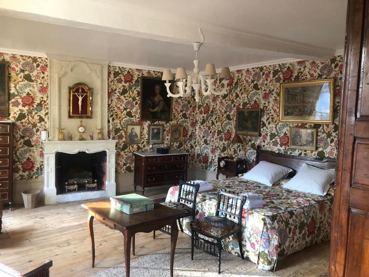 Chambres D'Hotes Le Clos De Bonneval Saint-Jean-de-Thouars Esterno foto
